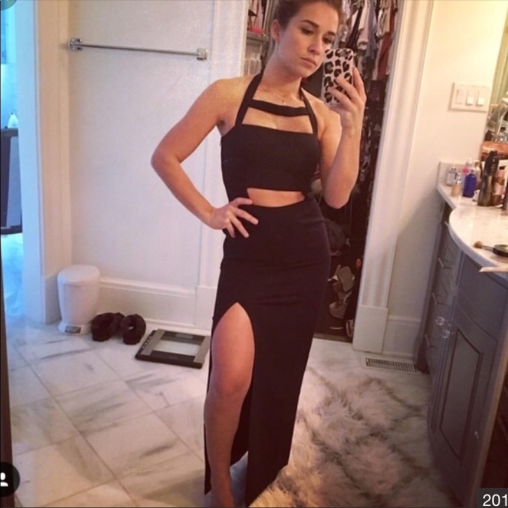 ISO This Dress M or L
